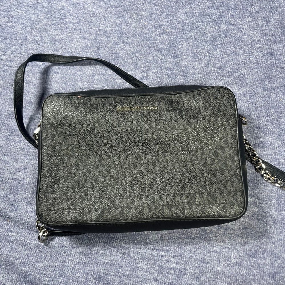 Michael Kors Jet Set Large East West Crossbody Bag Black Signature Logo Print